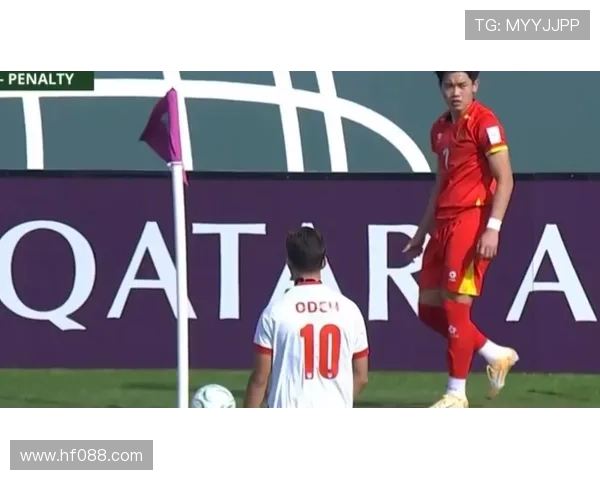 阮庭北险酿大祸 视频裁判救越南 阮庭北险酿大祸 视频裁判救越南