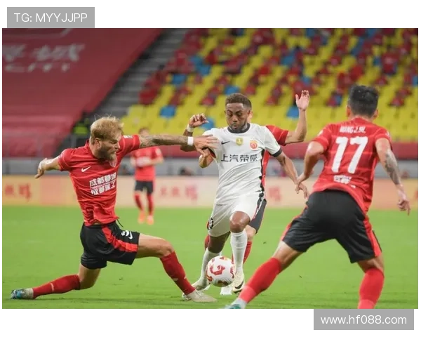 截胡海港杨希顶薪投新鹏城诚意